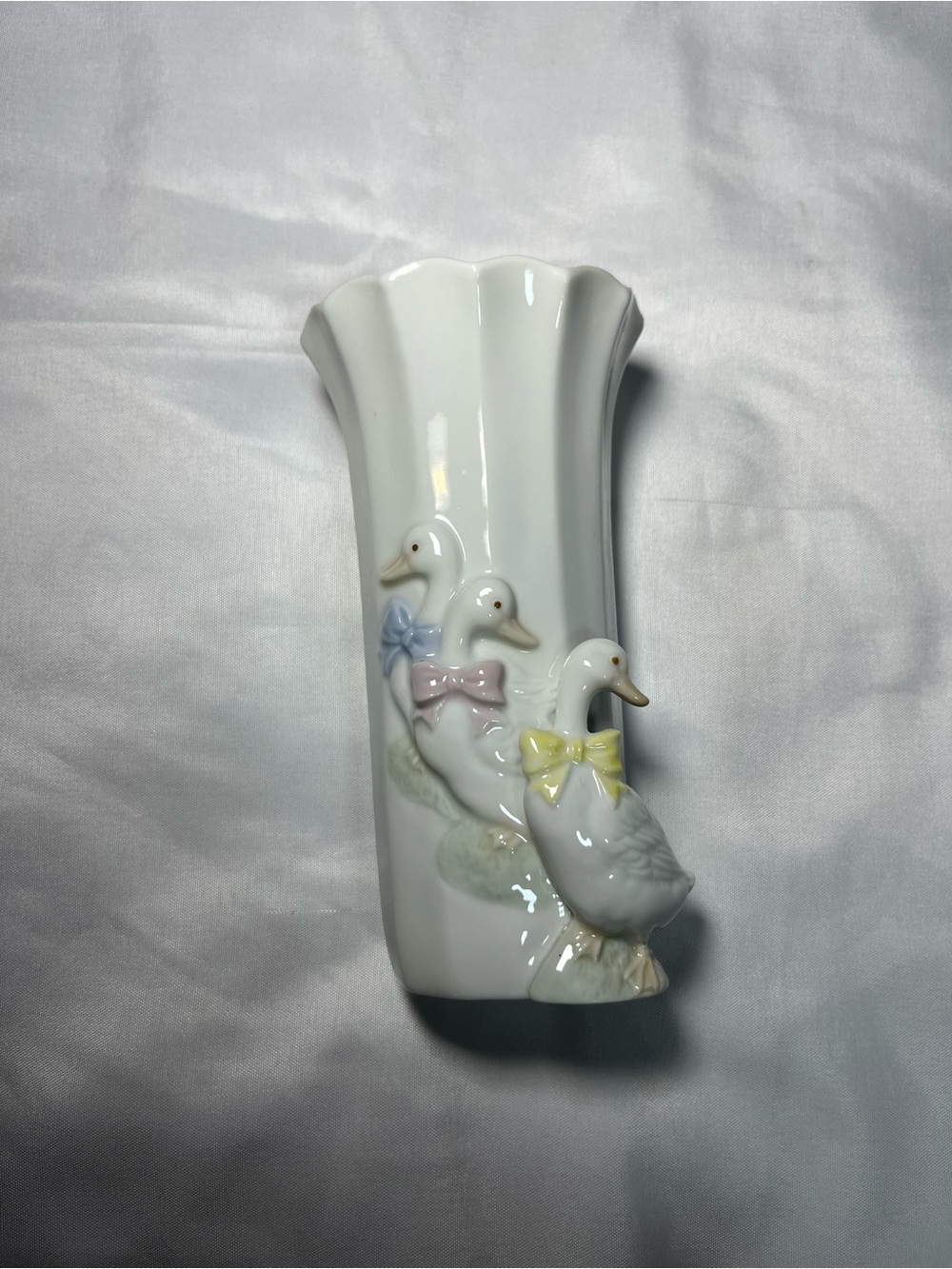 Vintage Otagiri Japan Hand Painted Geese Farmhouse Ceramic Vase 3D White